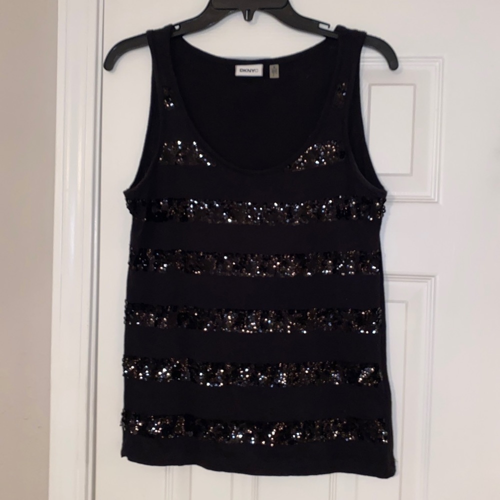 🖤DKNYC sequined tank🖤🔥🔥🔥